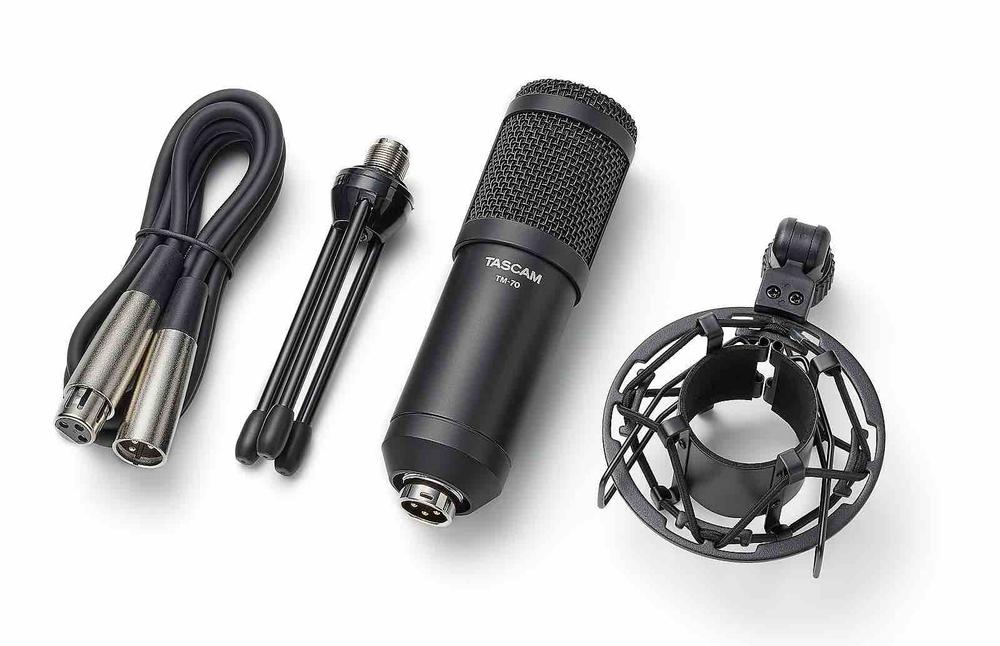 Dynamic Microphone for Podcasting and News Gathering 