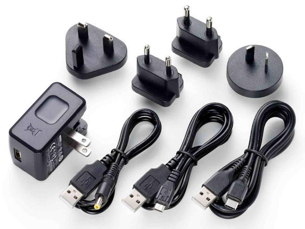 5-Volt AC-Adapter included various connection cables 