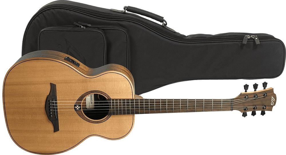 Electro Acoustic Guitar Model Traveling Red Cedar ( including Guitar Bag )