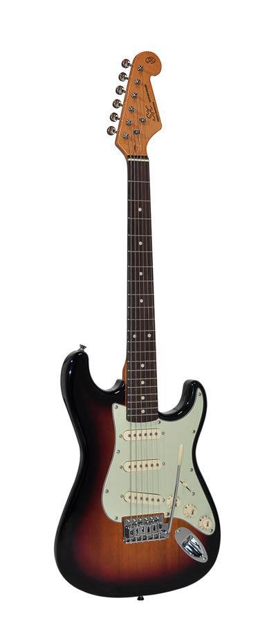 SX Electric guitar 62 vint. style, 3/4 scale, 3 single coil PU, vintage tremolo, sunburst, gig bag 