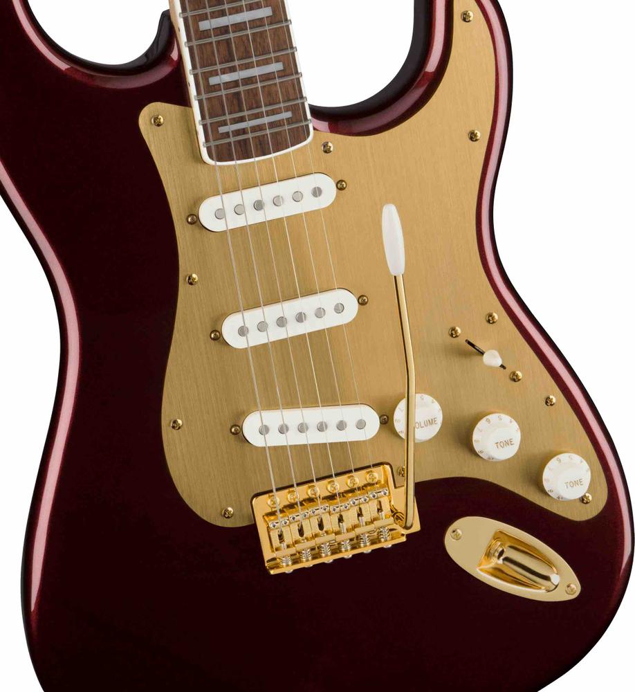 40th Anniversary Stratocaster®, Gold Edition, Laurel Fingerboard, Gold Anodized Pickguard, Ruby Red Metallic 